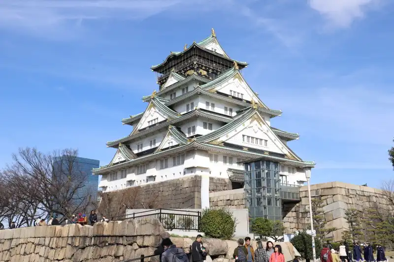 오사카성의 전경 모습