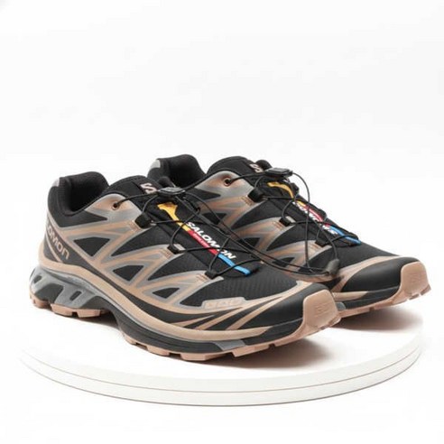 장시간 보행 신발 추천 살로몬 XT-6