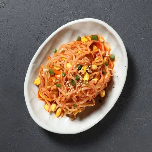 콩나물무침 추천 Best10-4. [반찬가게 찬장] 매콤콩나물무침