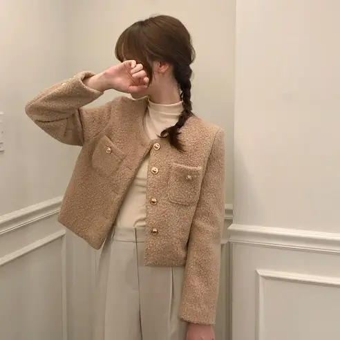 트위드자켓 추천 Best10-5. 타니즈 여성용 라이슨 도톰 부클 금장버튼 트위드 자켓